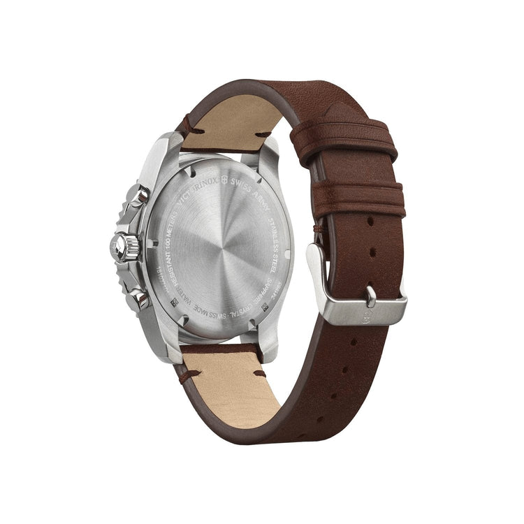 Maverick Chronograph - Victorinox Swiss Army- Diamond Cellar