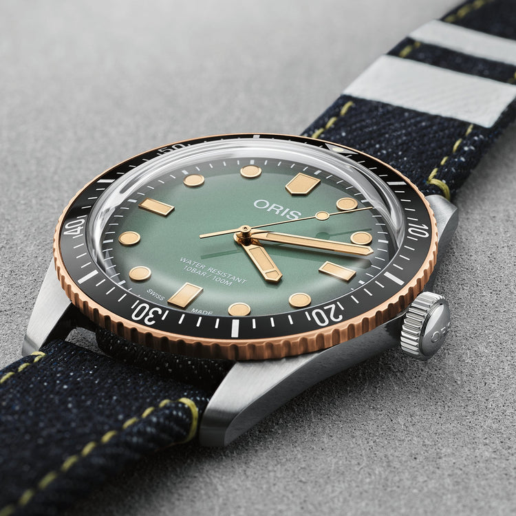 Bronze X Momotaro Limited Edition Divers 65