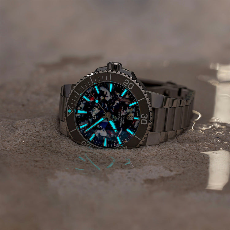 Aquis Date Upcycle (41.5mm)