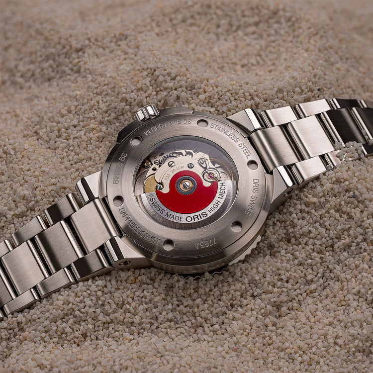 Aquis Date Upcycle (41.5mm)