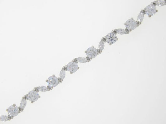 14KWG DIAMOND FANCY LINE BRACELET