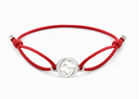 STSLVR GUCCI INTERLOCKING BRACELET ON RED COTTON