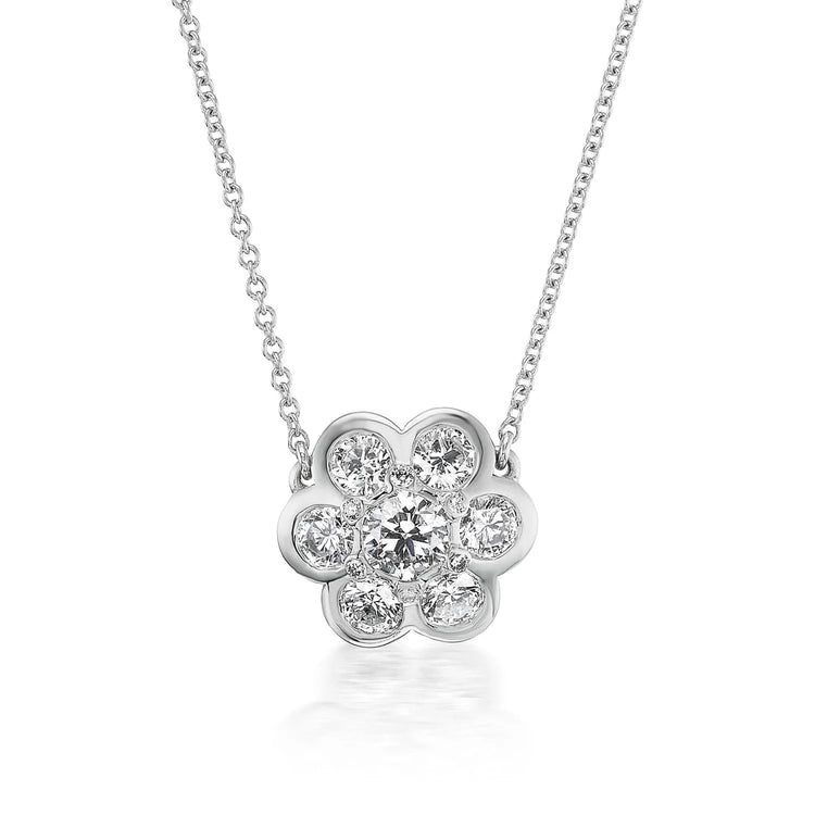 18k White Gold Cluster Necklace