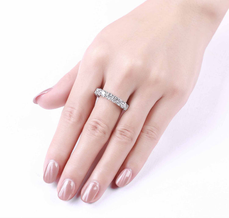 Lab Grown Diamond Band