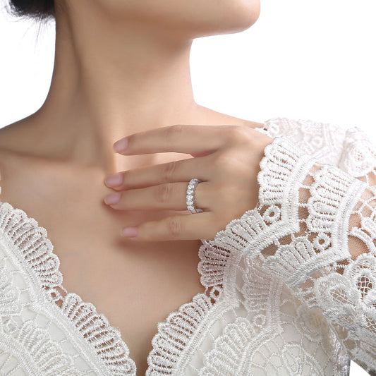 14K White Gold Oval Lab-Grown Diamond Band