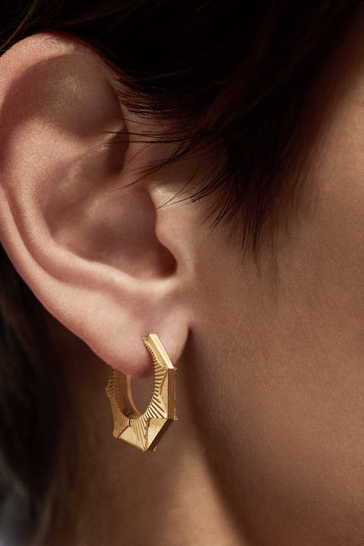 18K Gold Geometric Hoop Earring
