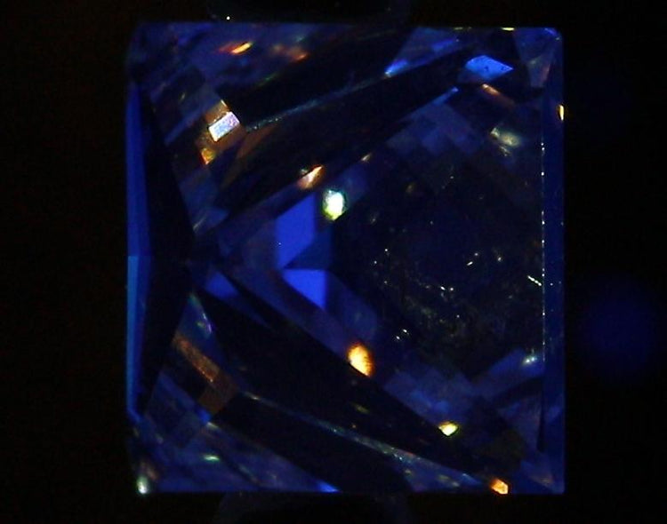 0.57 Carat H SI1 Princess Cut Diamond - STORE- Diamond Cellar