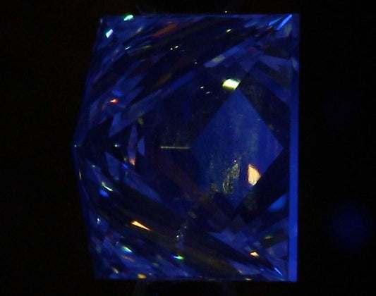 0.70 Carat I SI1 Princess Cut Diamond - STORE- Diamond Cellar