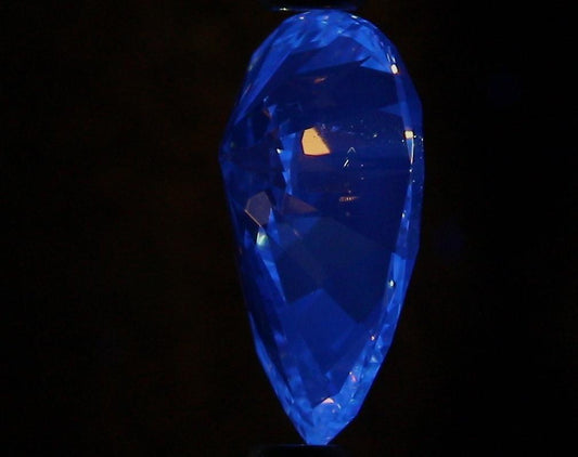 0.90 Carat E SI2 Pear Diamond - SCHAC- Diamond Cellar