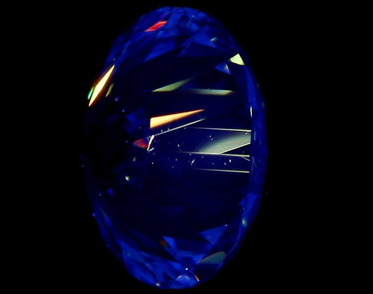 0.70 Carat E VS2 Round Diamond